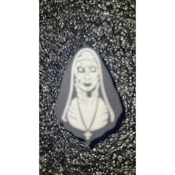 New Annabelle, Jigsaw, Nunn Jibbitz - Picture 4 of 5